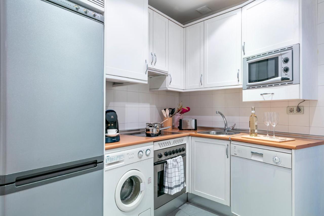 Appartamento Belmont Puerta del Sol Madrid Esterno foto